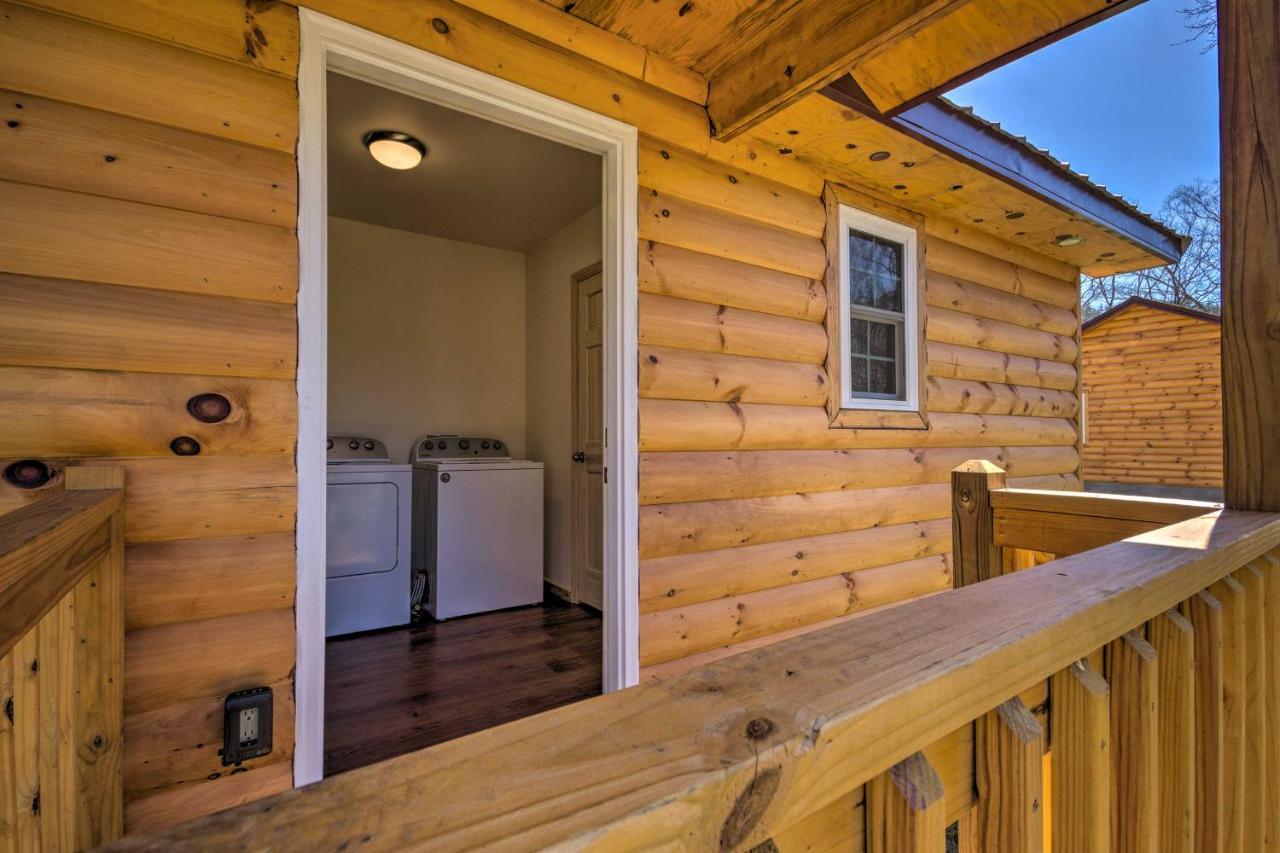 Bears Den Cabin With Porch About 5 Mi To Bryson City! Екстер'єр фото
